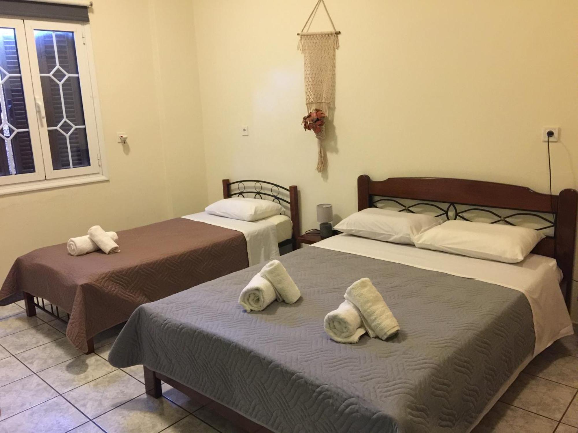 Happywish Syros 2 Apartment